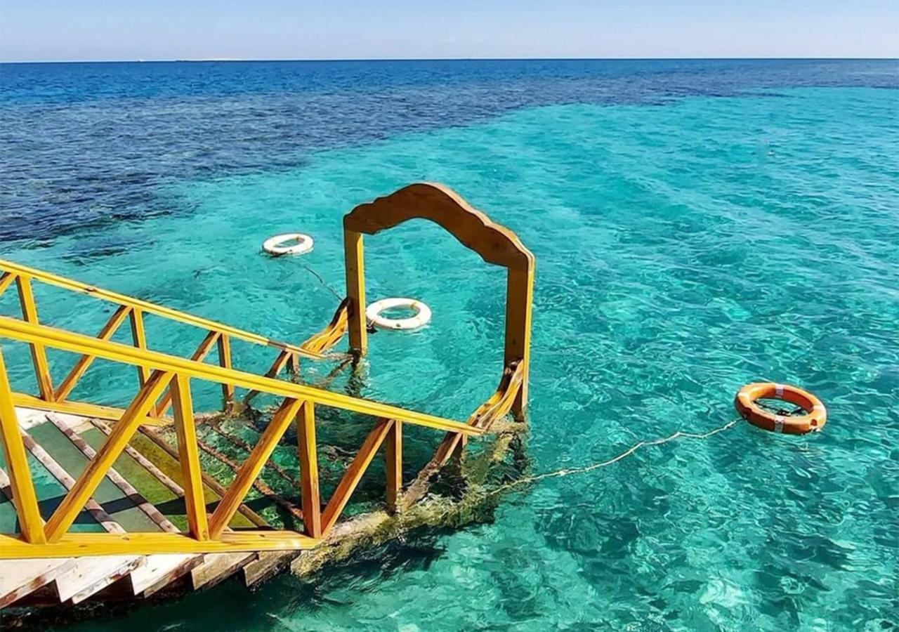 Tropitel Sahl Hasheesh Hotel Hurghada Exterior photo The sea at the resort